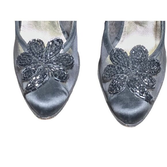 Stuart Weitzman for Mr. Seymour Vintage Embellished Mesh Pump Size 7 Narrow - Picture 3 of 5